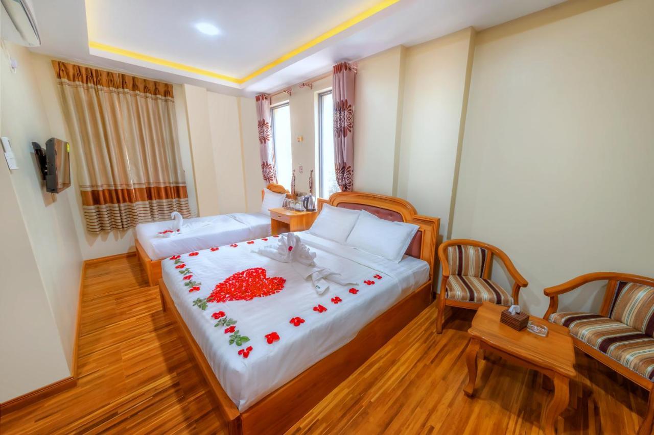 Hotel Friendship Мандалай Экстерьер фото